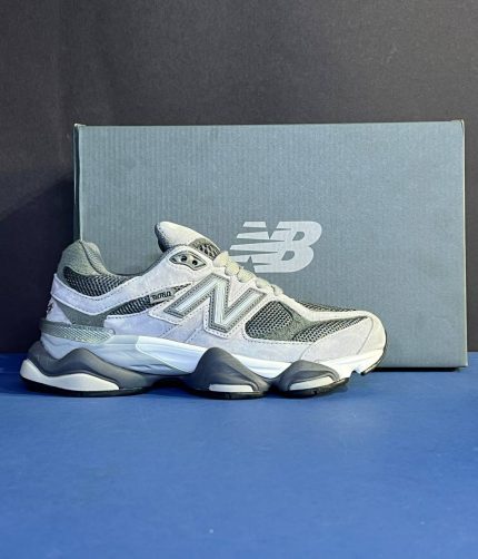 نیوبالانس ۹۰۶۰ طوسی مشکی new balance 9060