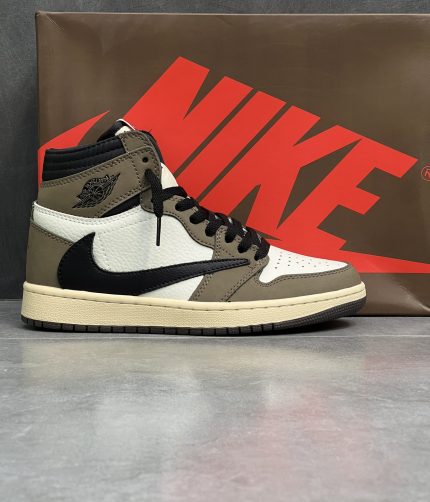 نایک ایر جردن ۱ ساقدار ترویس اسکات موکا NIKE AIR JORDAN 1 HIGH TRAVISSCOTT MOCHA
