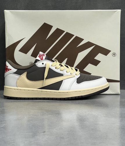 نایک ایر جردن 1 لو ترویس اسکات ریورس موکا NIKE AIR JORDAN 1 LOW TRAVIS SCOTT REVERSE MOCHA