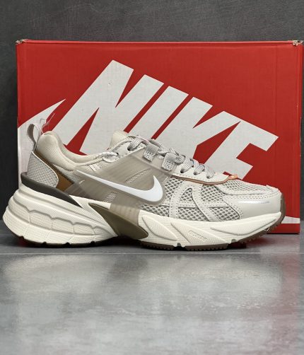 نایک وی تو کی رنگ عسلی (مسترکوالیتی) NIKE V2k