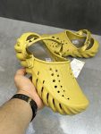صندل کراکس اکو خردلی CROCS ECHO CLOG