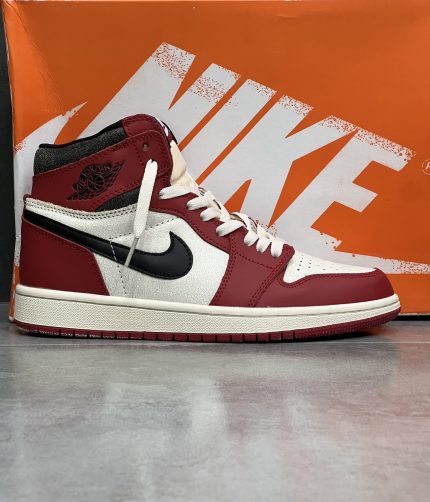 نایک ایر جردن ۱ های شیکاگو NIKE AIR JORDAN 1 HIGH CHICAGO