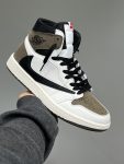 نایک ایر جردن 1 های ترویس اسکات ریورس موکا NIKE AIR JORDAN 1 HIGH TRAVISSCOTT REVERSE MOCHA