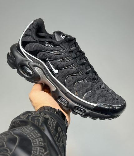 نایک ایرمکس تی ان مشکی خط سفید NIKE TN AIR MAX PLUS