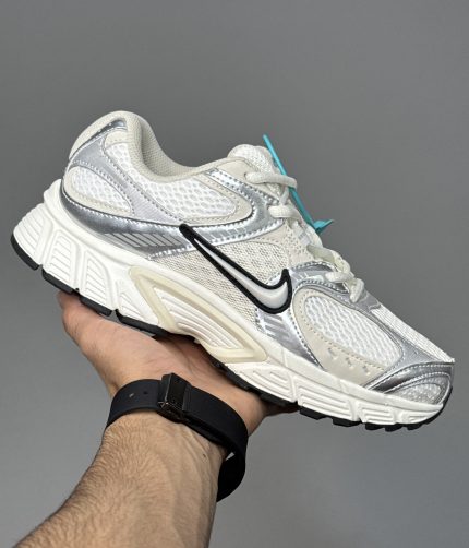 نایک وی فایو سفید استخوانی NIKE V5