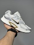 نایک وی فایو کرم طلایی NIKE V5