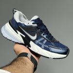 خرید کفش نایک مدل Nike V2K Run رنگ سرمهای نقرهای