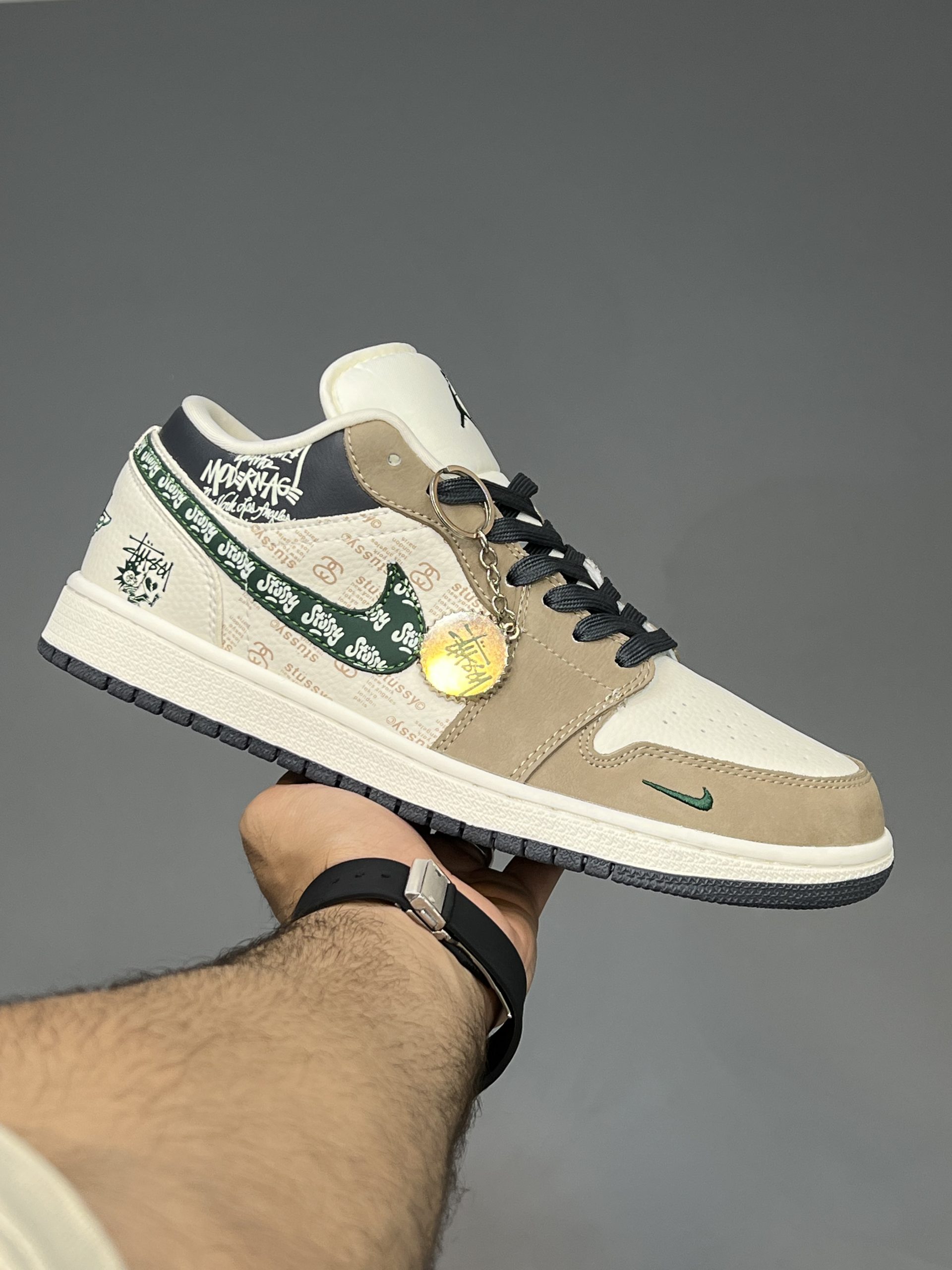 IMG_5755 نایک ایر جردن 1 لو کاستوم استوسی | Nike Air Jordan 1 Low Custom x Stüssy