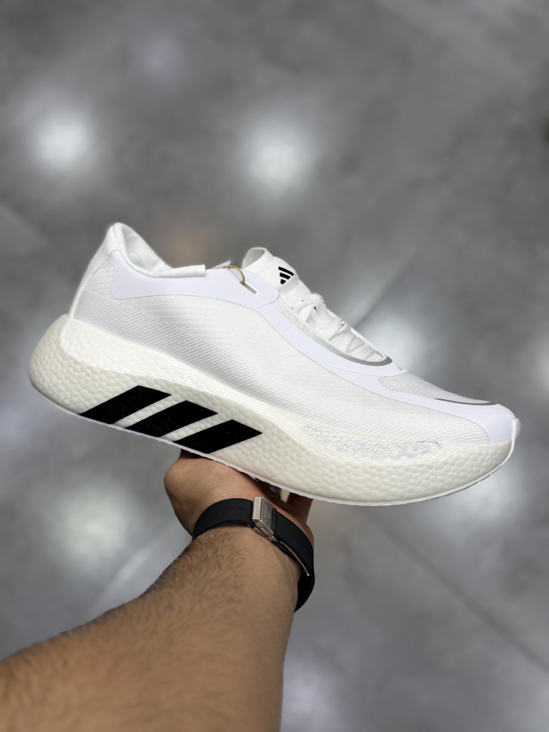 IMG_3556 آدیداس هایپر بوست سفید Adidas Hyper Boost Edge